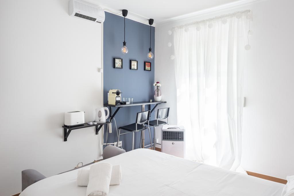 Bica Mini Hostel Lisboa Eksteriør billede